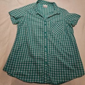 Women's Columbia short-sleeved button-up shirt, size large, green gingham
